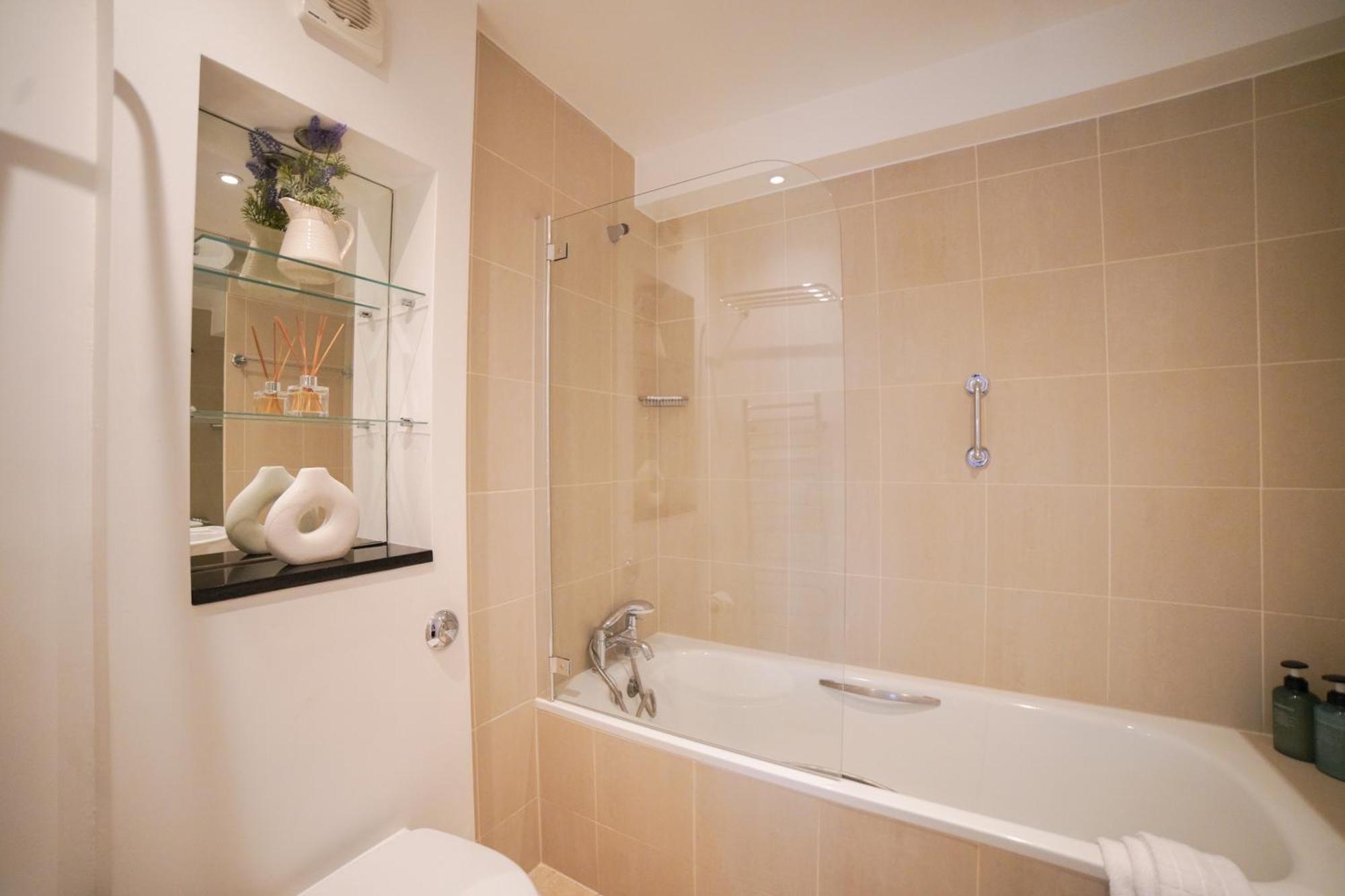 Art-Deco Apartment In Very Popular Chelsea Area London Ngoại thất bức ảnh